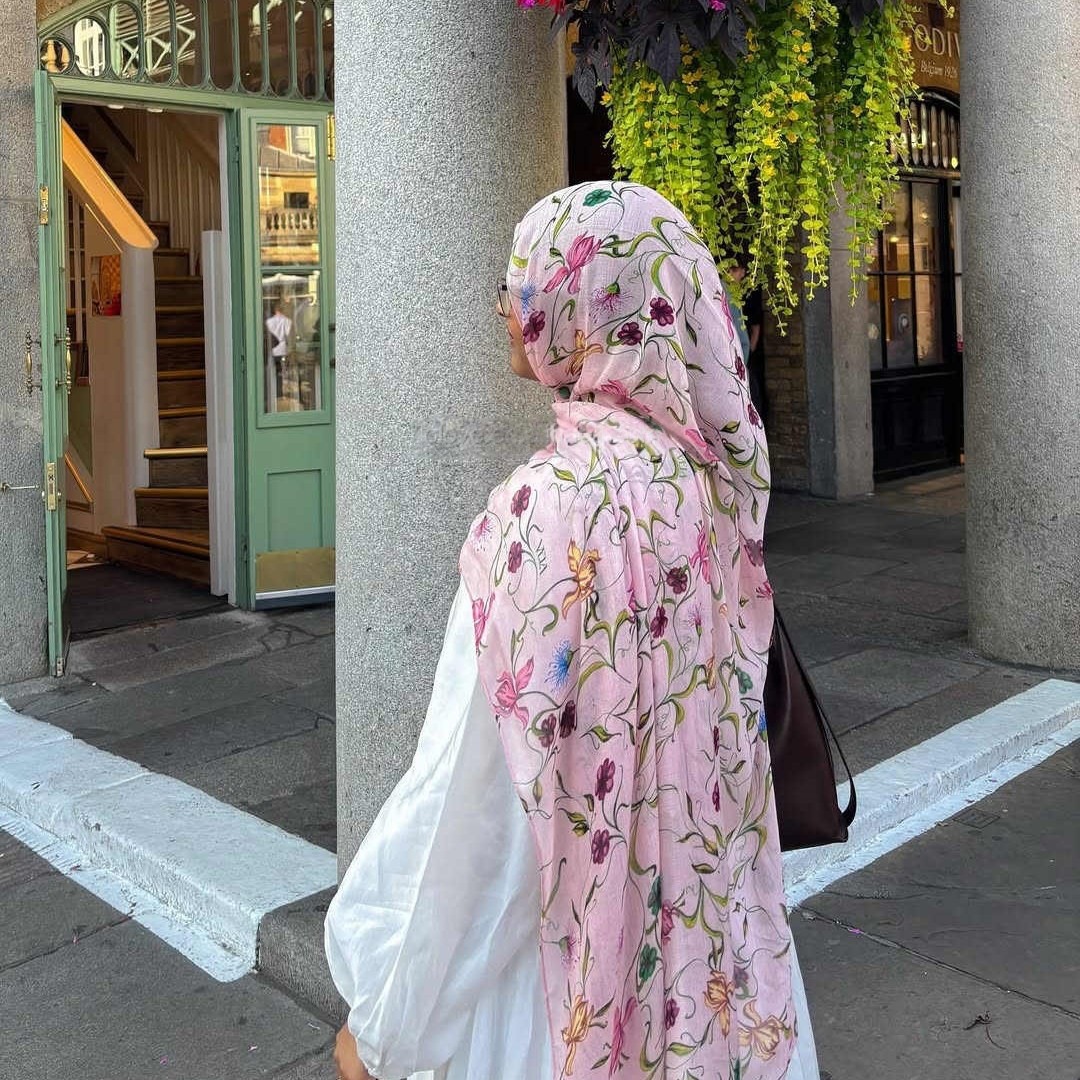 Go Ethnic Fashion - Ladies Bohemian Floral Watercolour Hijab Ramadan